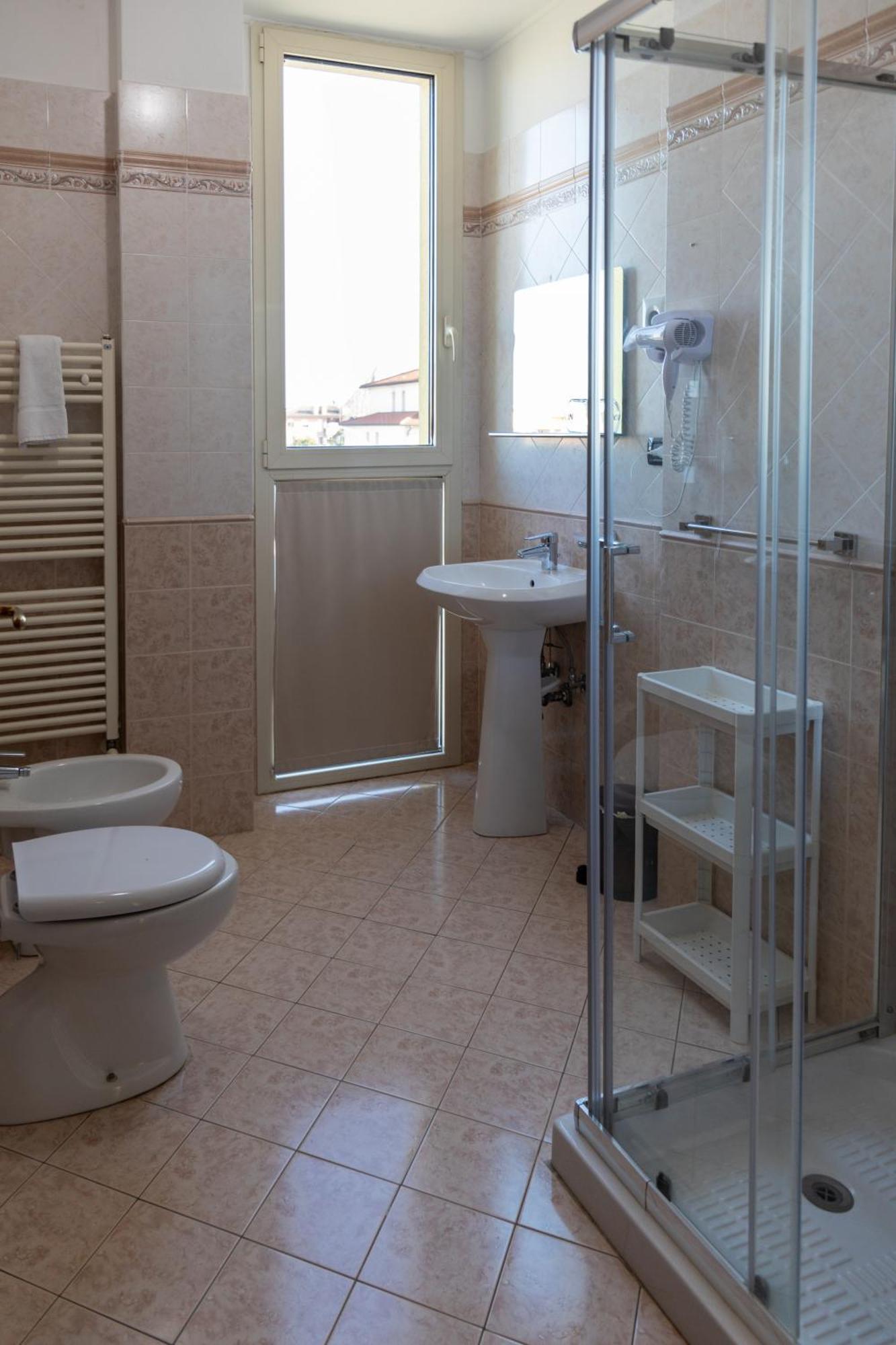 Hotel Giallo Noceto Ngoại thất bức ảnh